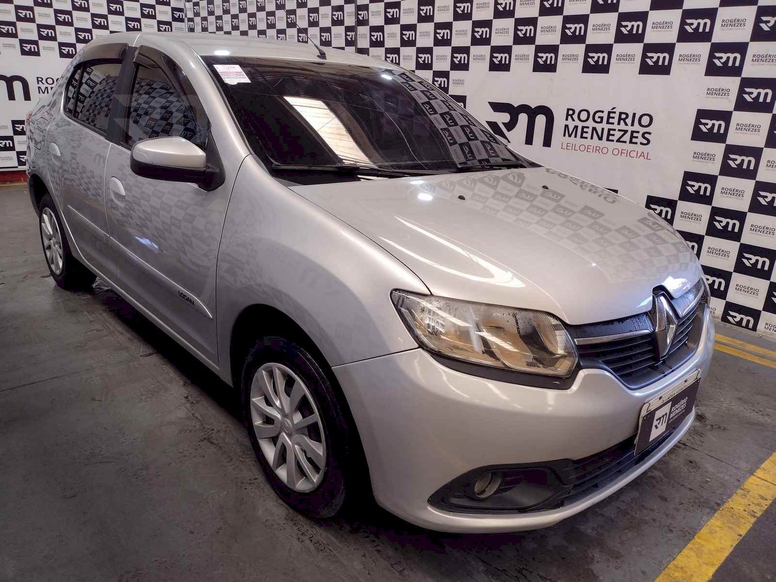 RENAULT LOGAN 2017